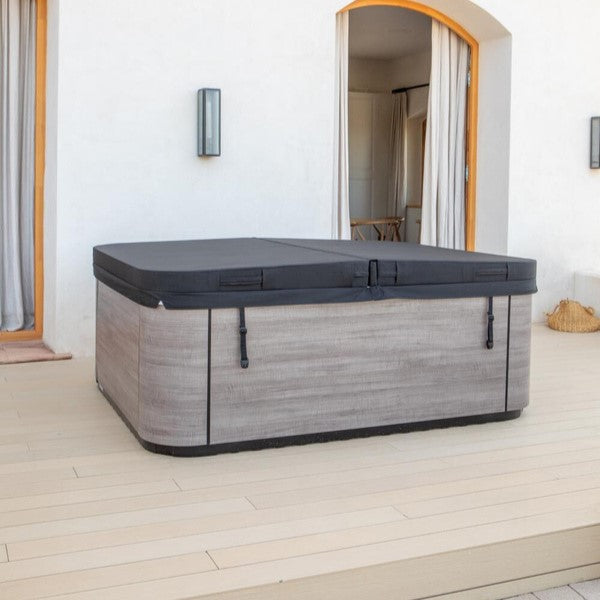 How to Choose the Right Spa Cover for Harsh Climates or Coastal Homes